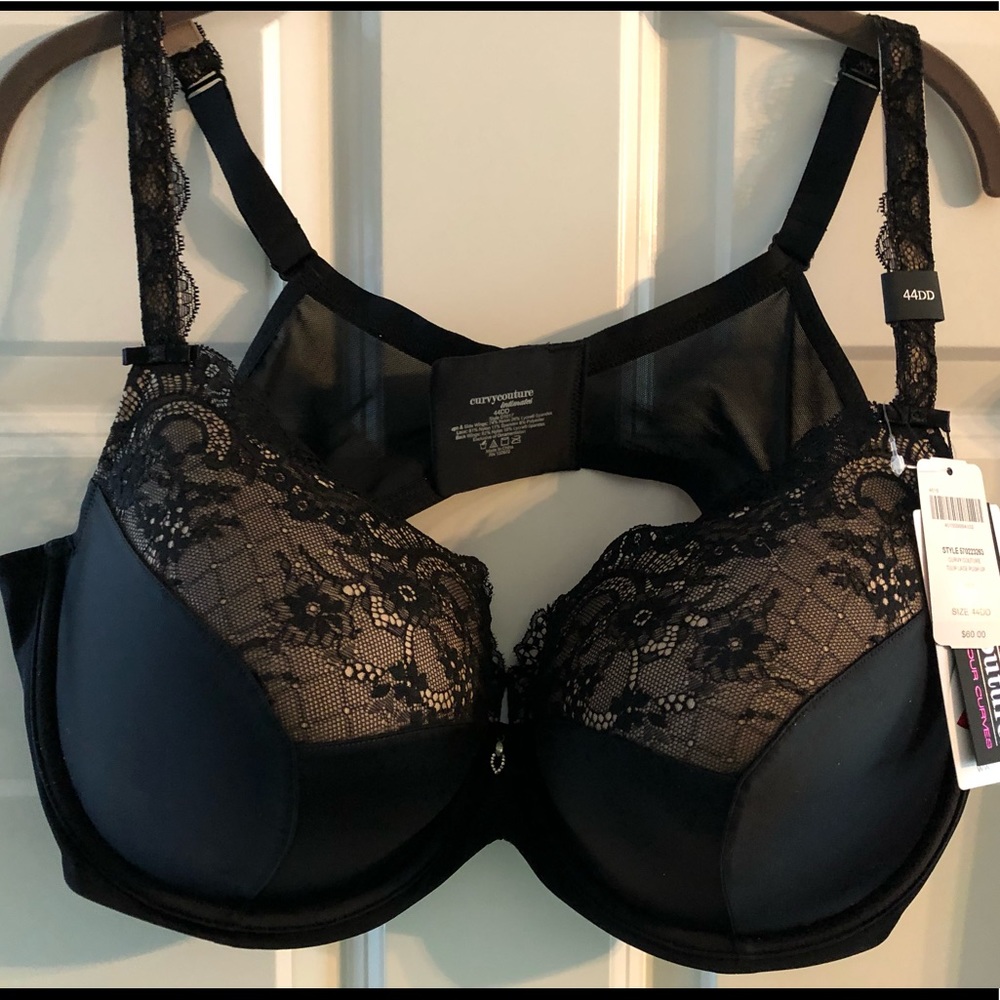 Black Curvy Couture Lace Push Up Bra